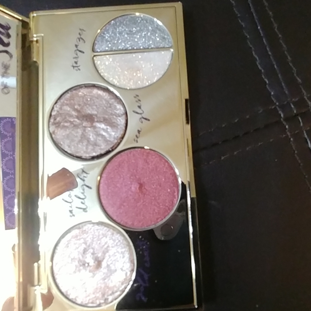 Tarte Rainforest of the Sea Finger Foil Paints